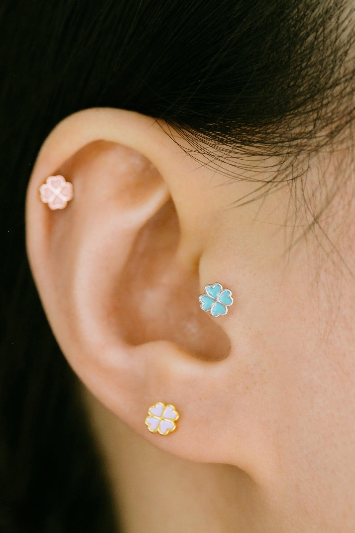14k Gold Plated Lucky Four Leaf Flower Forward Helix Tragus